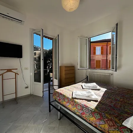 Sant'andrea Nel Borgo Antico 아파트 *